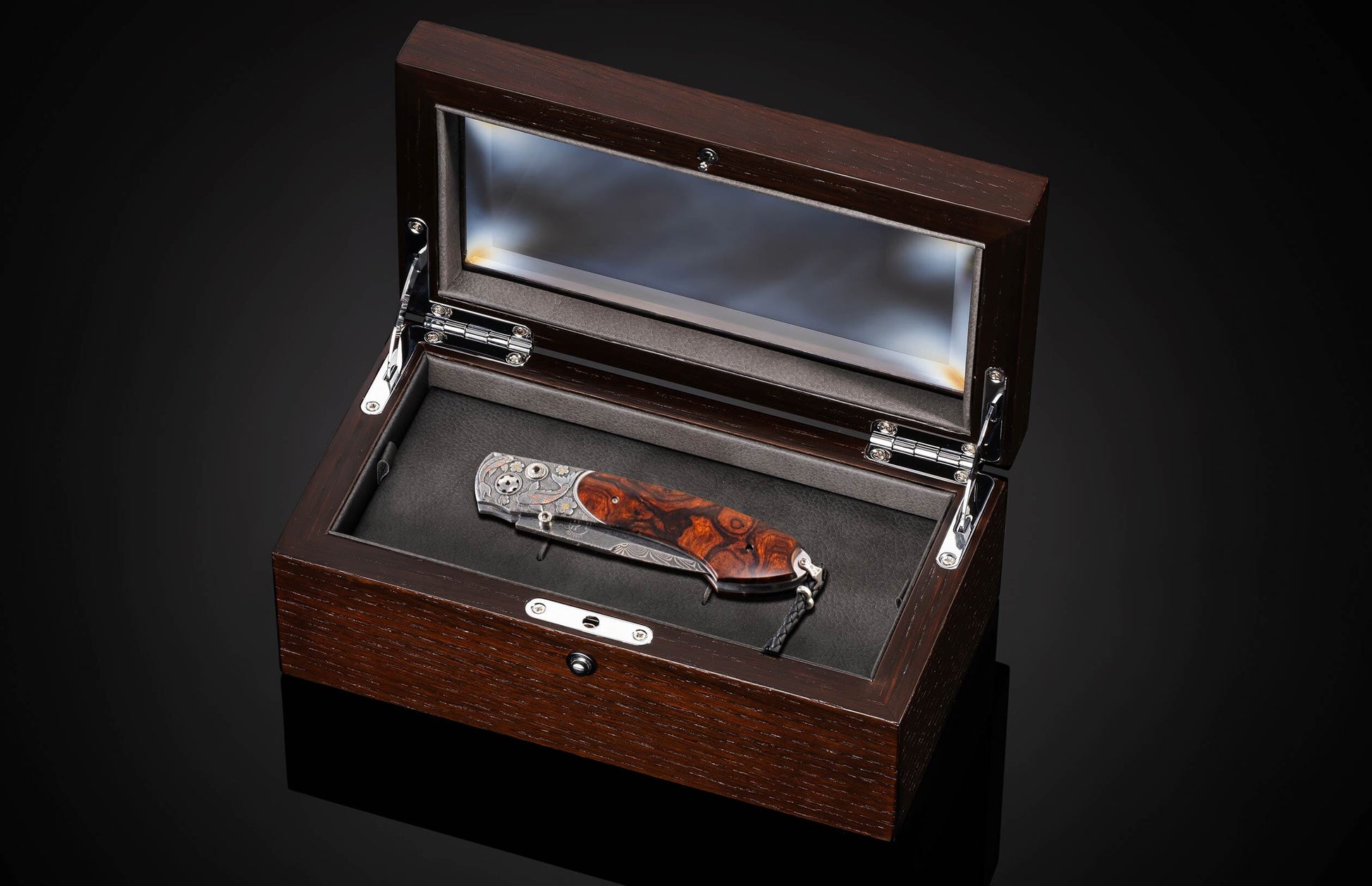  inlaid with desert ironwood