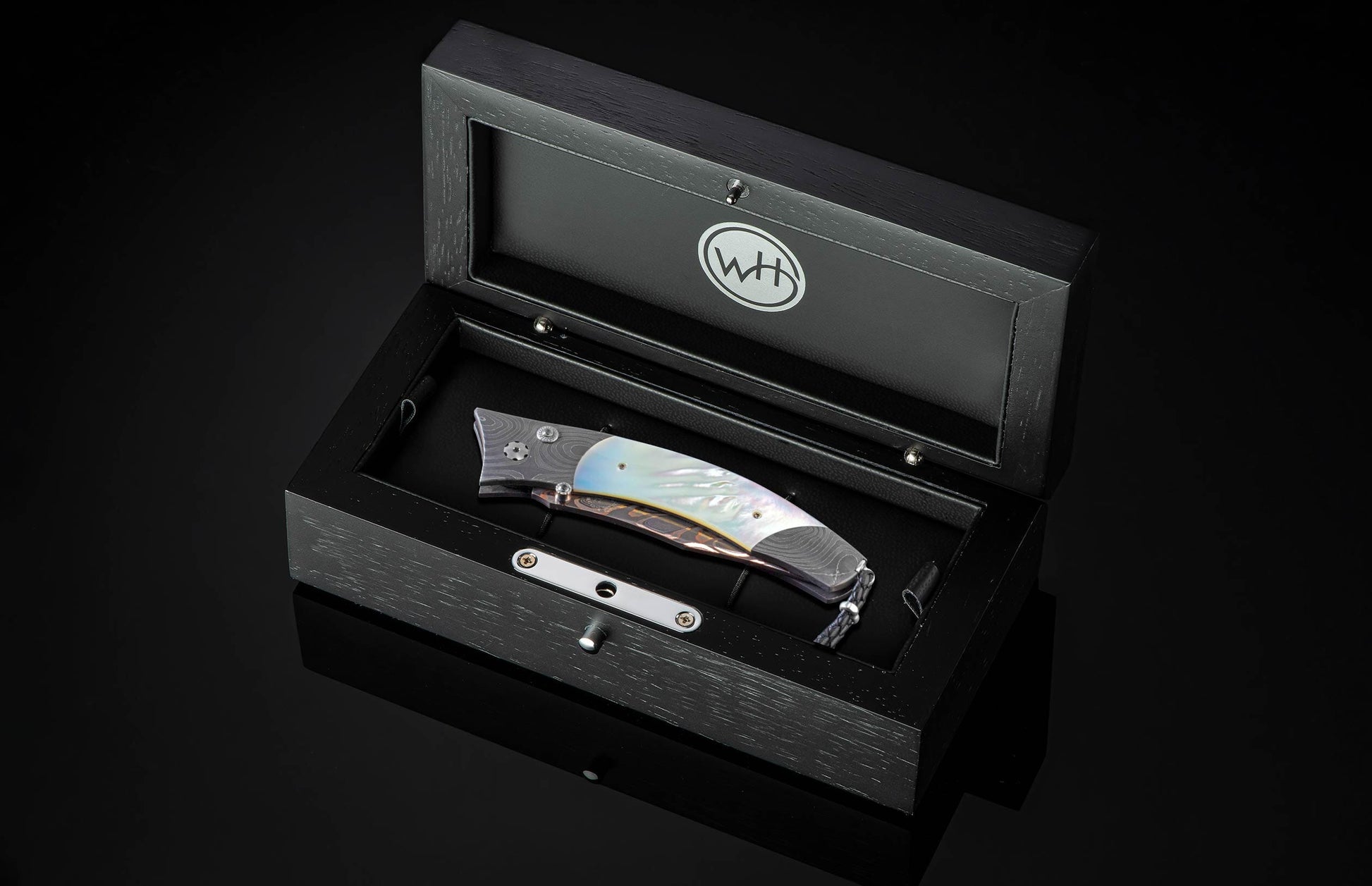  inlaid with mother of pearl