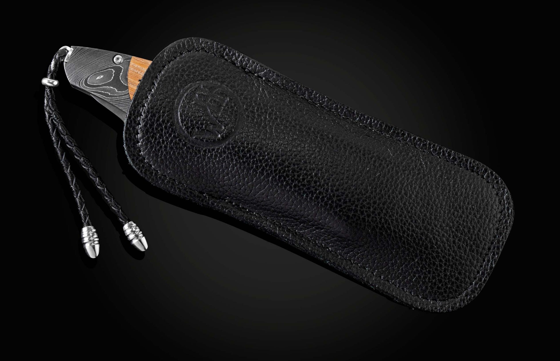 The GenTac 'Pappy Reserve' Bourbon Blade Knife in a leather case