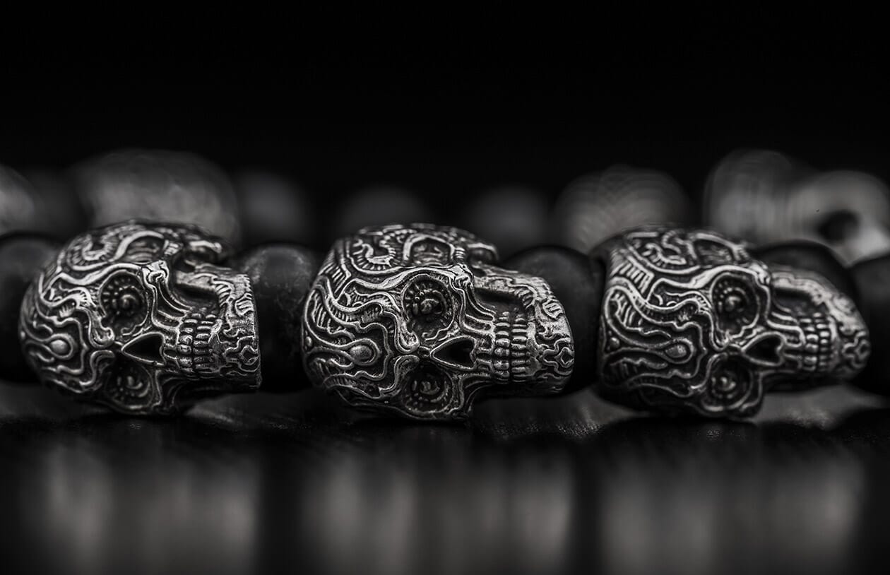 Close up of The Shaman Men's Black Skull Bead Bracelet (BB4) 