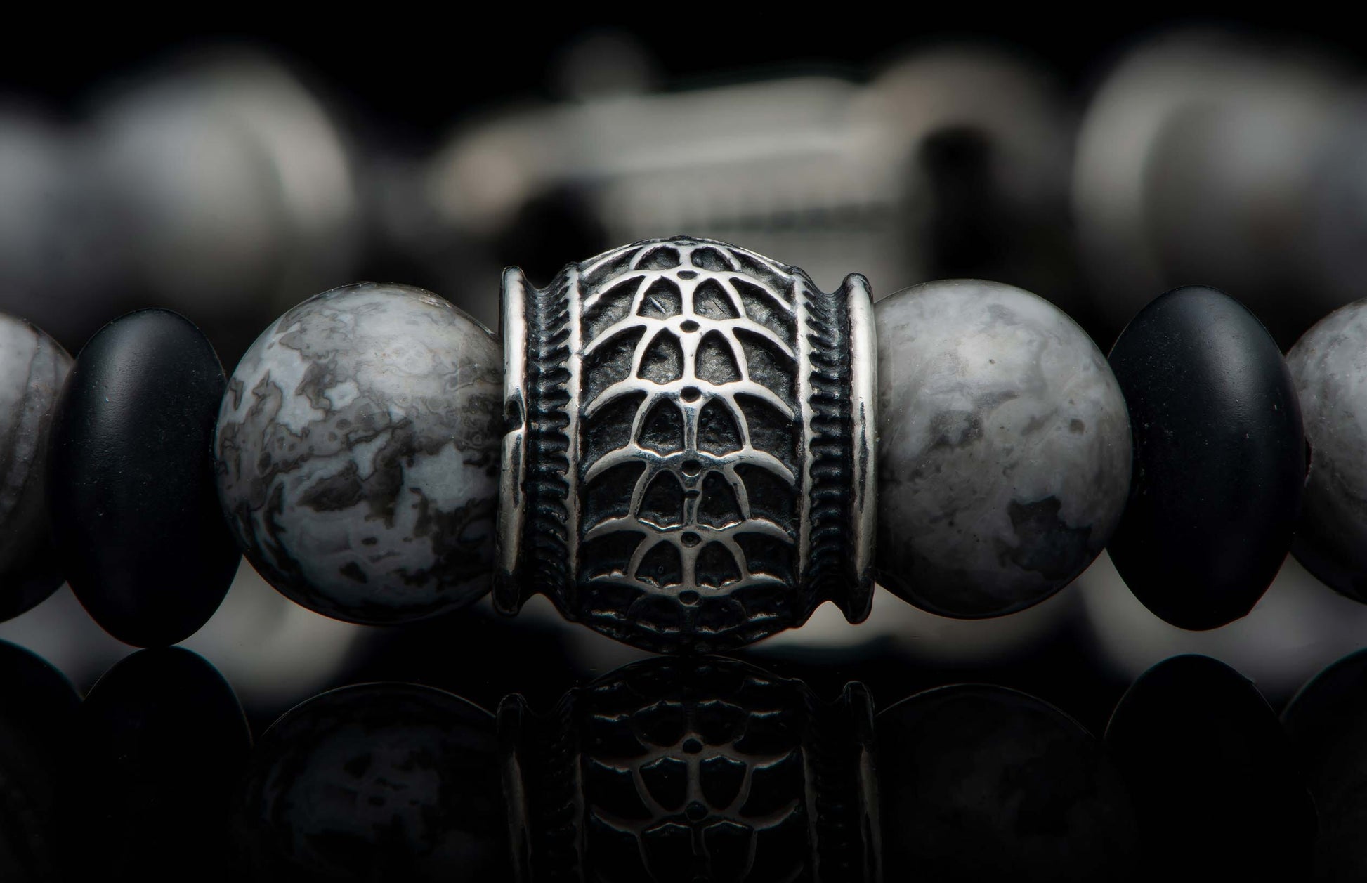 Newport - Silver Agate
