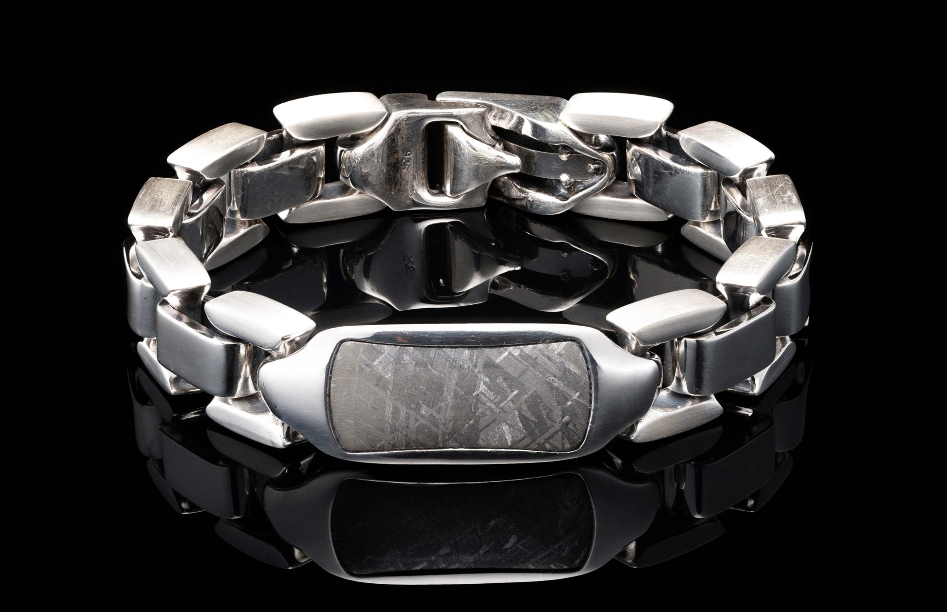 Meteorite Identity