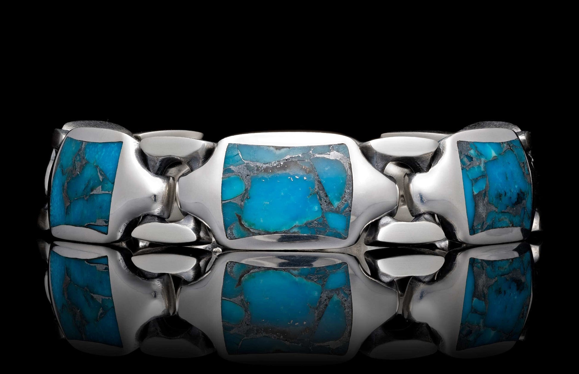 The Men's Vintage (Retro) Turquoise Cuff Bracelet 