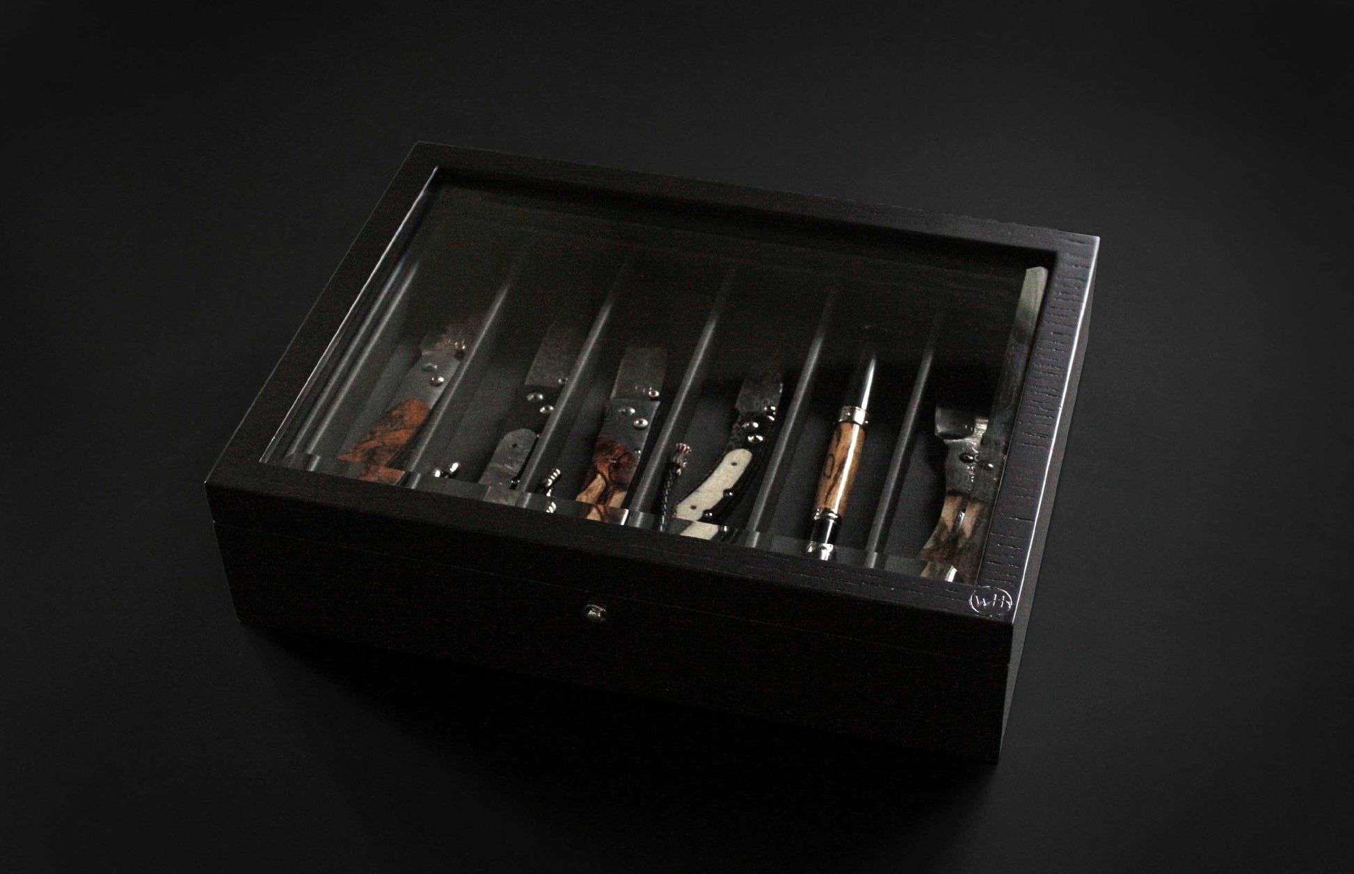 Collectors Deluxe Display Case