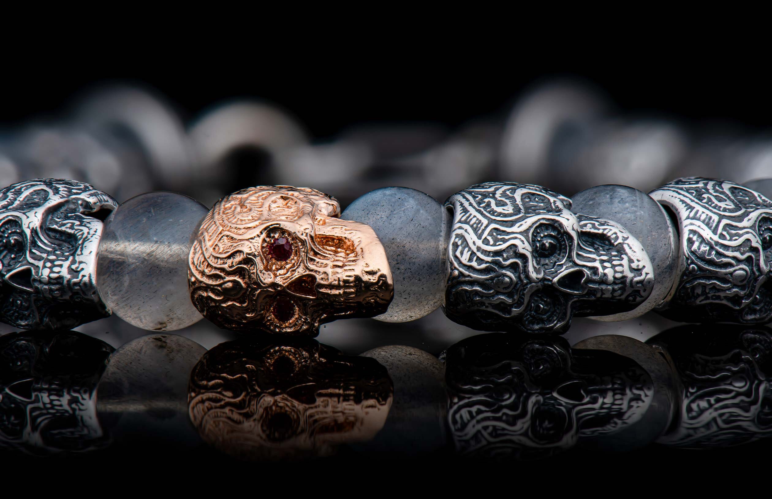 Nimbus (FL BB4 LAB RG) Men's Ruby Skull Bracelet – William Henry