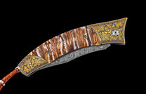  and hand forged damascus steel blade