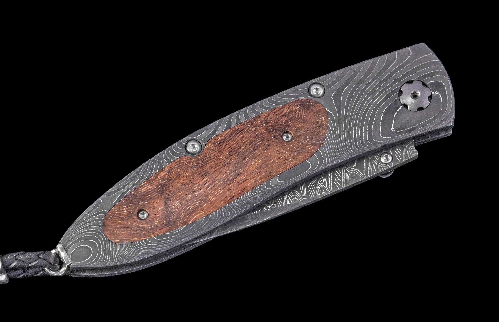  and damascus steel blade.
