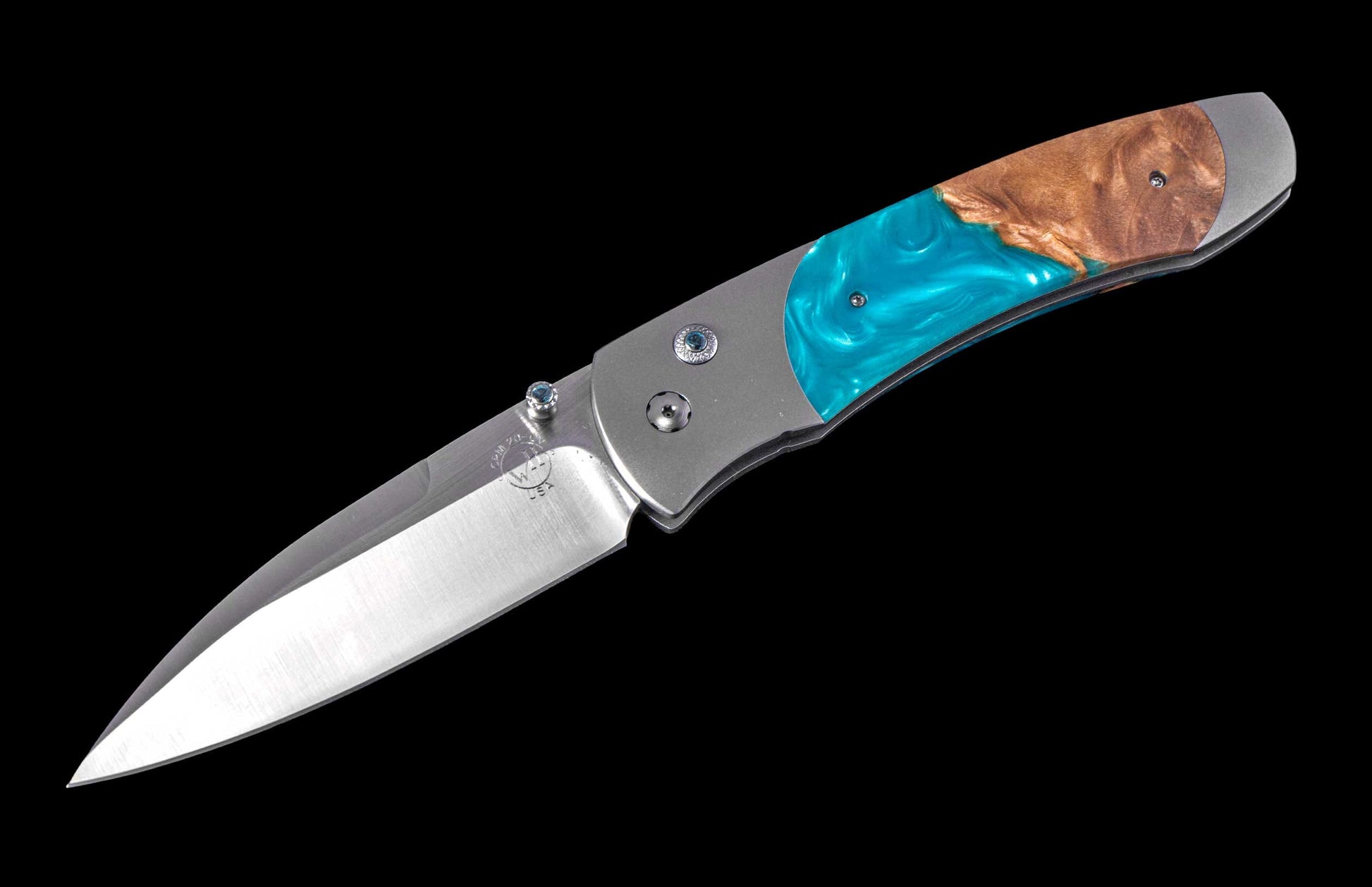  Blue topaz gems