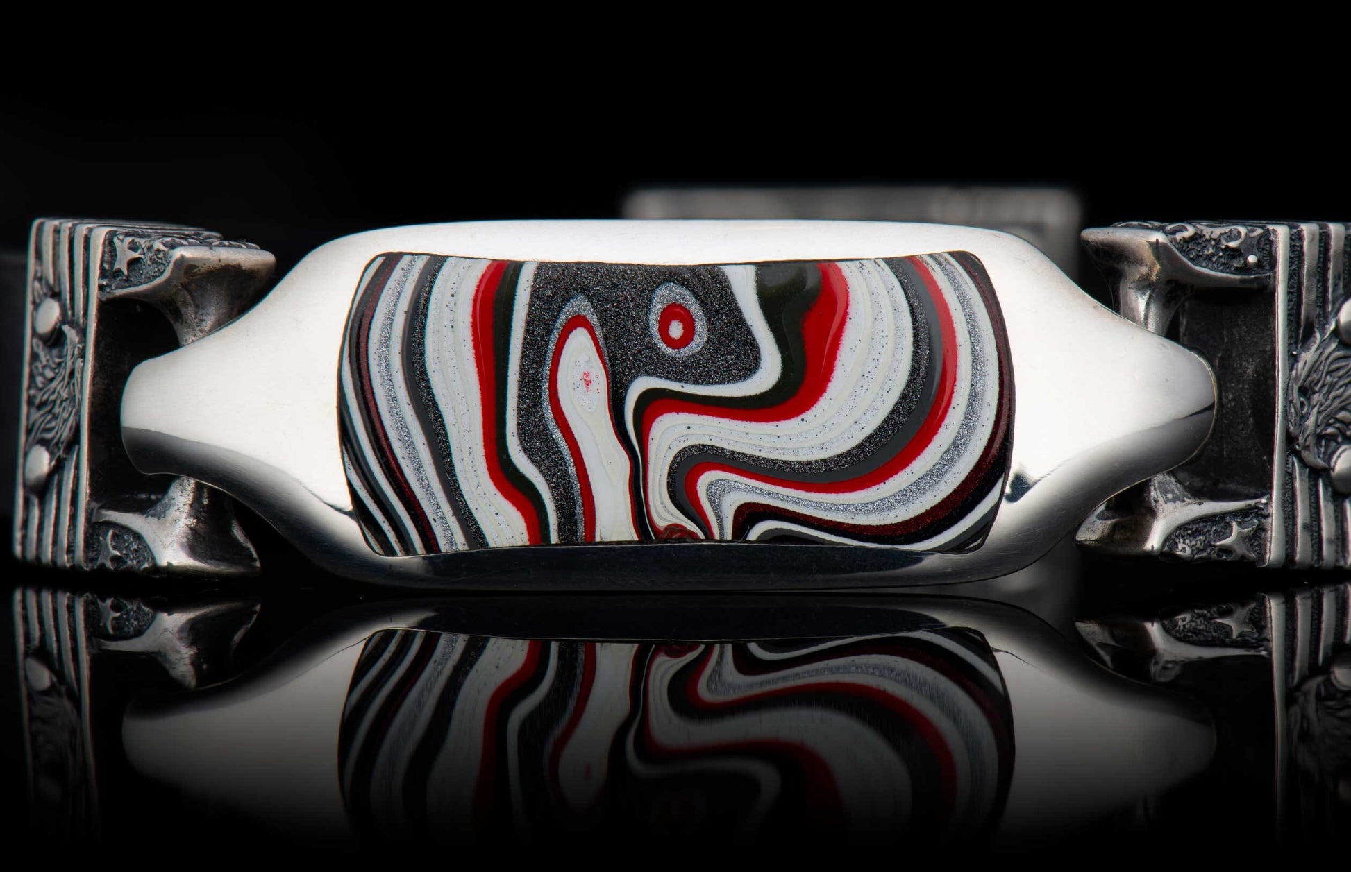 The DeVille Men's Fordite Silver Bracelet