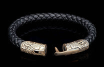 The Ramble On Bronze and Black Braided Leather Bracelet clasp