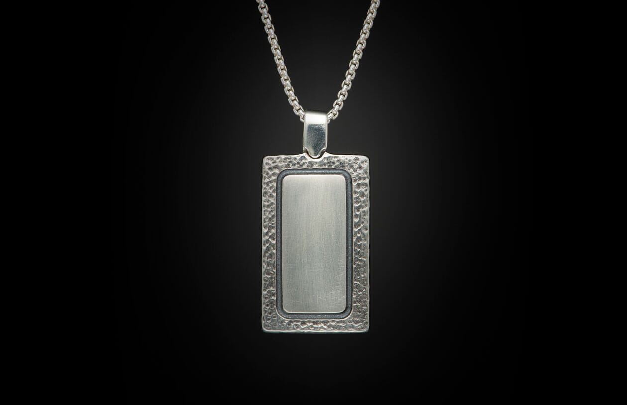 Dino Shift (P44 DB RB) Men's Necklace – William Henry