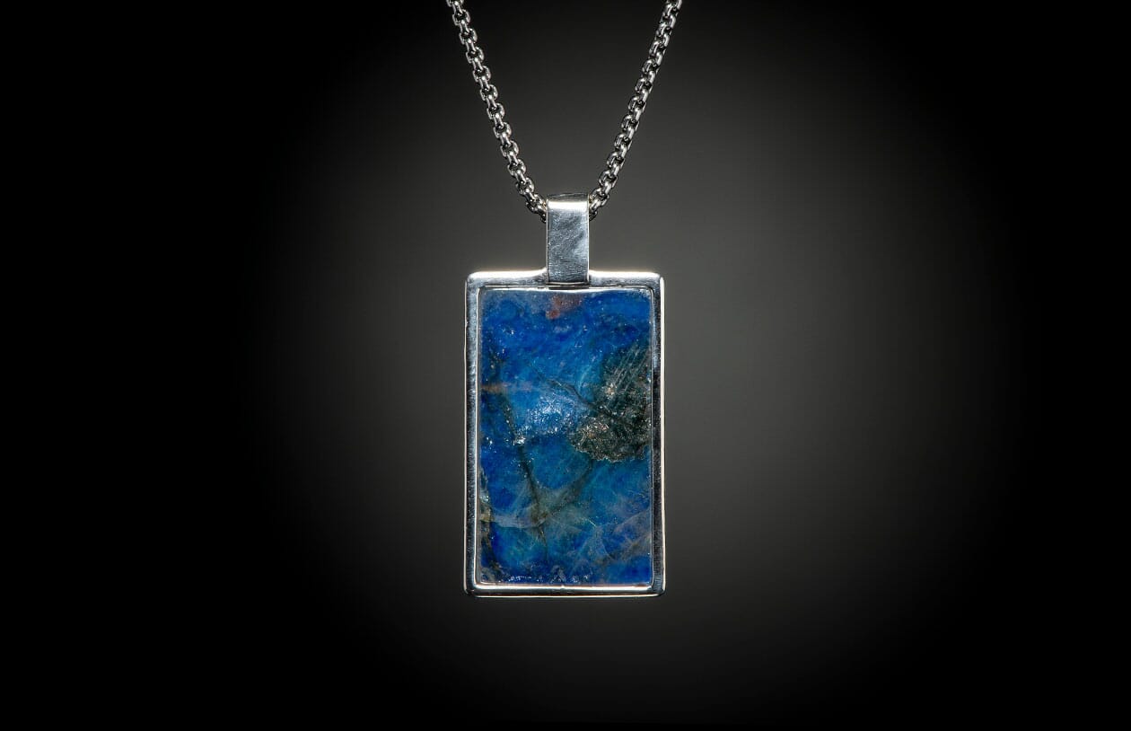 The Labradorite Shift Sterling Silver Pendant Inlaid with Labradorite