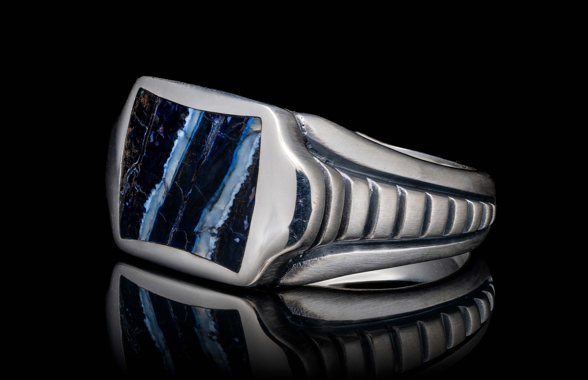 RING 8 BLUE MT - 10|
