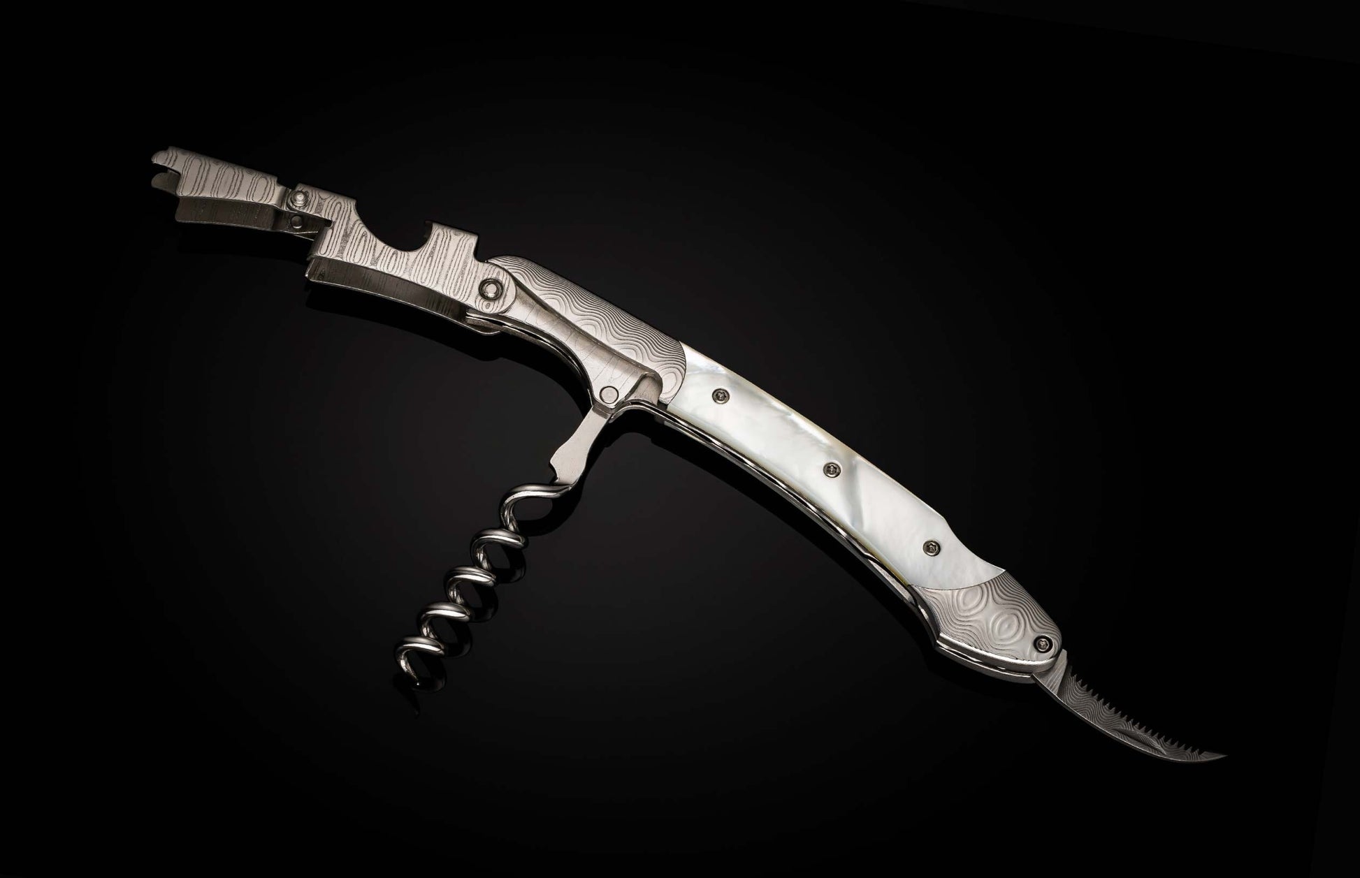The Gris (S23 WP) Wine Opening Tool & Corkscrew 