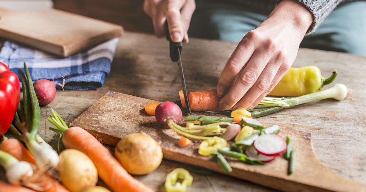 5 Of The Best Chef's Knife Options For Chopping Vegetables Like Pro