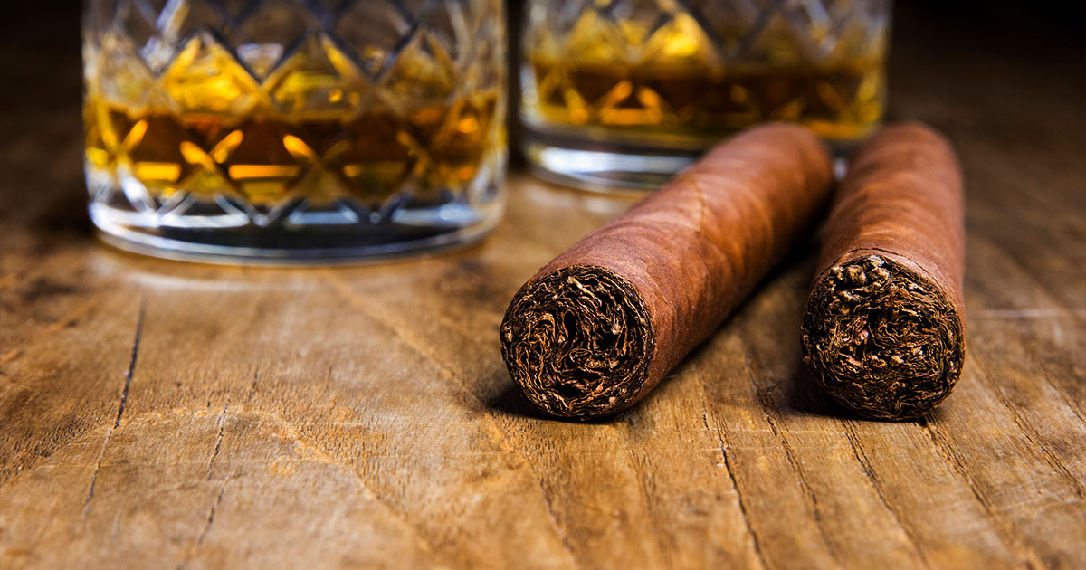 Cigar paired with whiskey