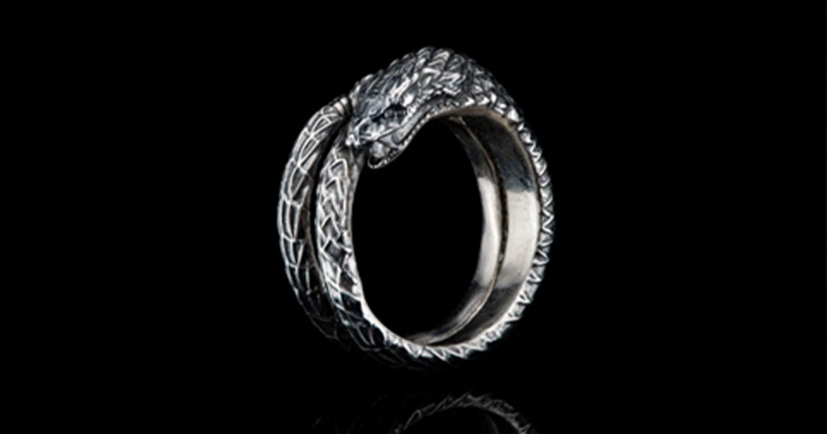 Custom dragon serpent ring